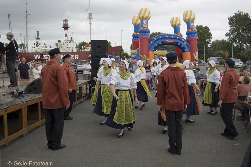 desloepevisserijfeestenzeebrugge2008foto18.jpg