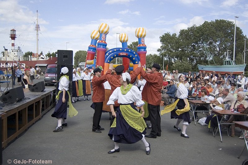 desloepevisserijfeestenzeebrugge2008foto36.jpg