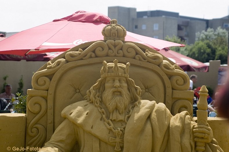 zandsculptureblankenbergefoto34.jpg