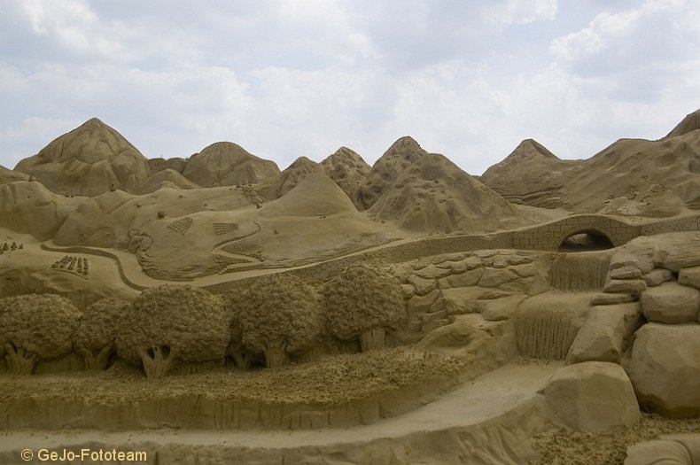 zandsculptureblankenbergefoto46.jpg