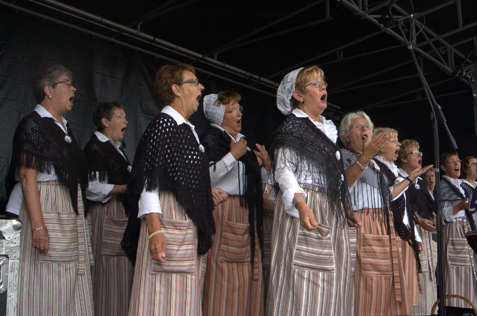 visserijfeestenzeebruggeoogtijfoto14.jpg