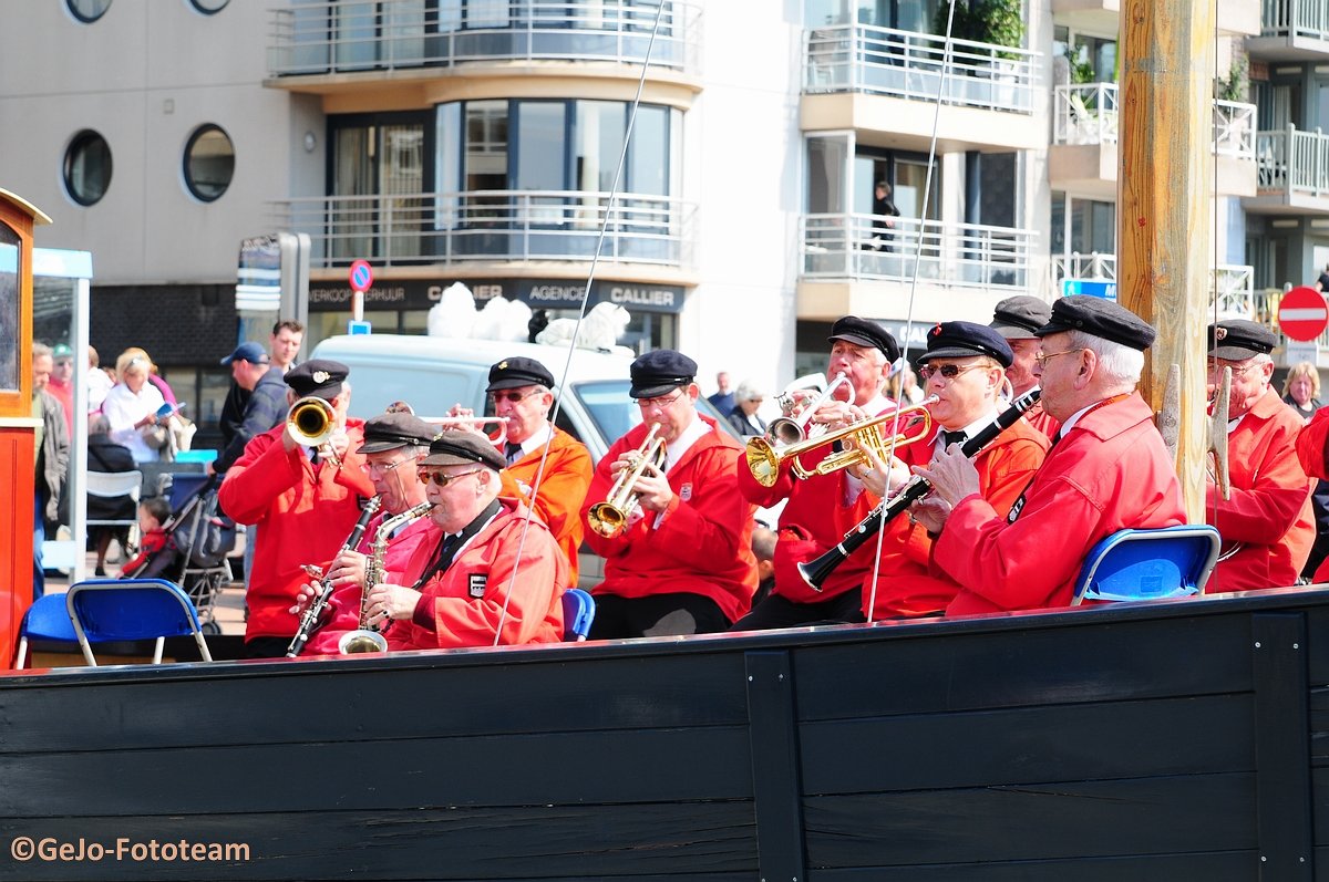 havenfeestenblankenbergestadsmuzikantenapperitiefconcertfoto029.jpg