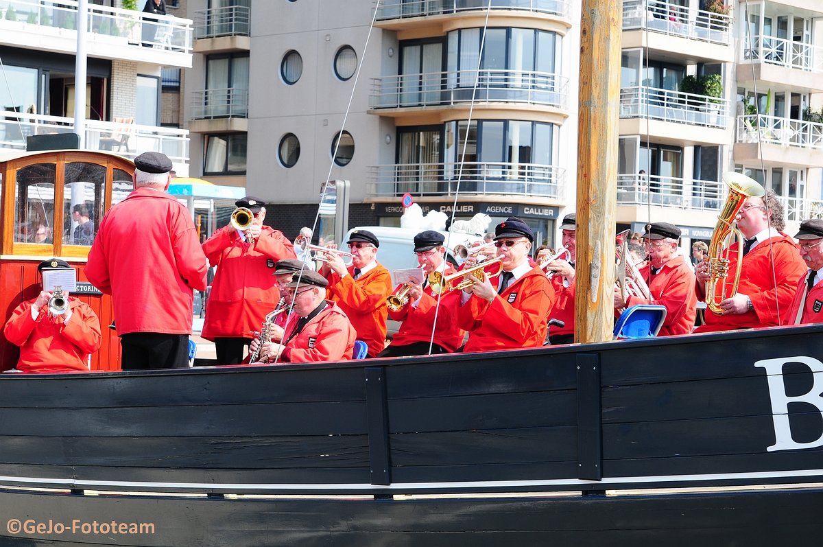 havenfeestenblankenbergestadsmuzikantenapperitiefconcertfoto032.jpg