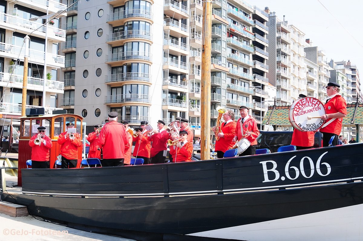 havenfeestenblankenbergestadsmuzikantenapperitiefconcertfoto041.jpg