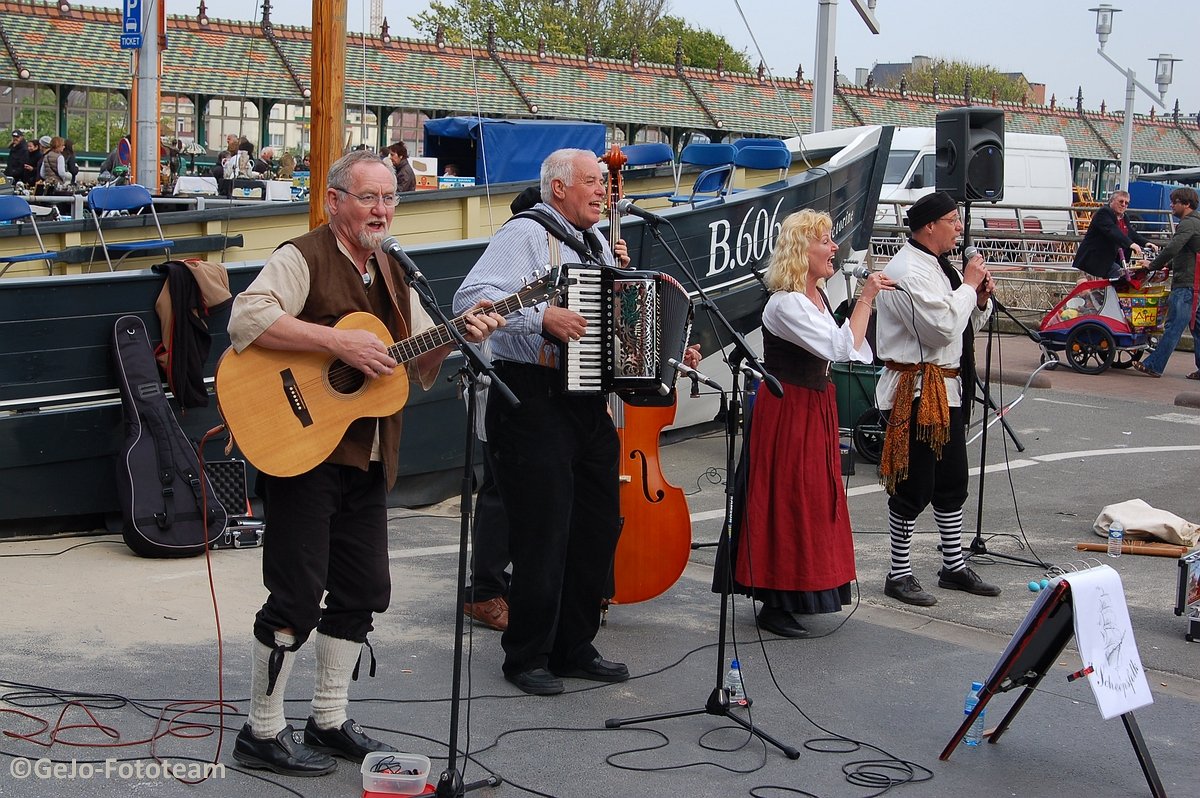 havenfeestenblankenbergetscheepsfolkfoto01.jpg